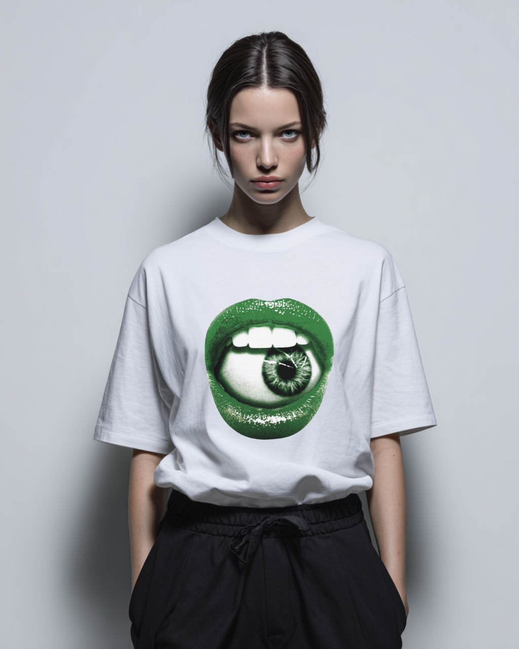 LIP EROTICA OVERSIZED T-SHIRT