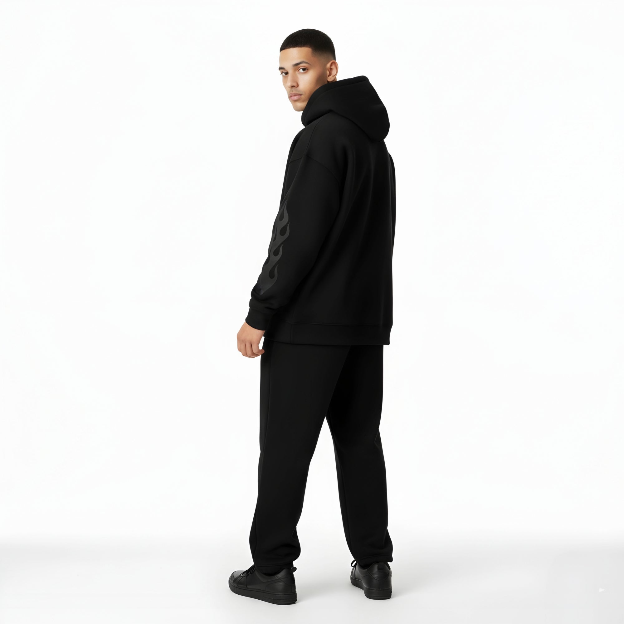 CHAOS OVERSIZED 450GSM BLACK HOODIE